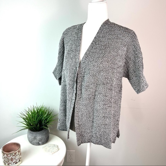 Tahari grey short sleeve open front womens medium cardigan sweater - Picture 1 of 8